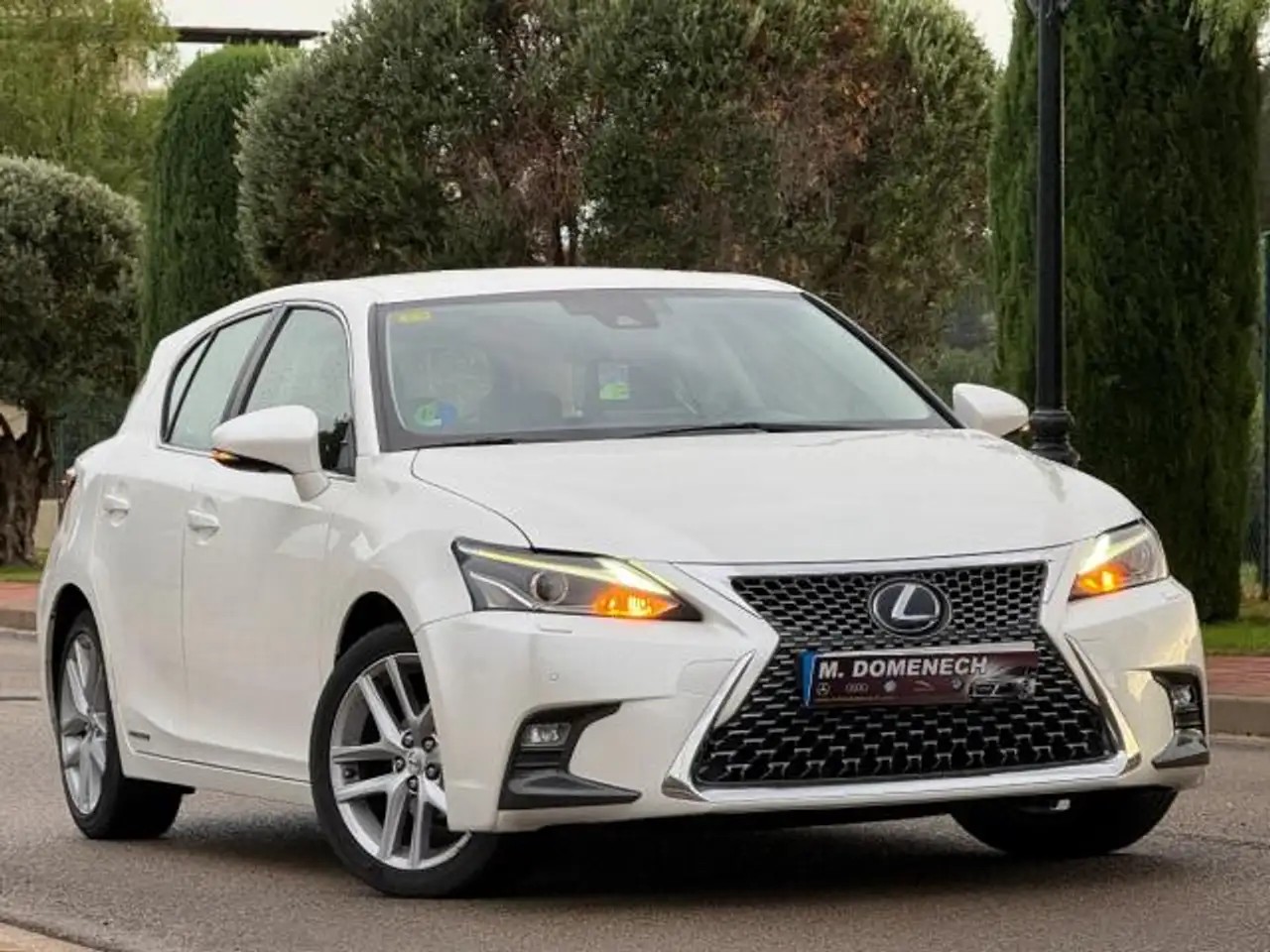 lexus CT 200h