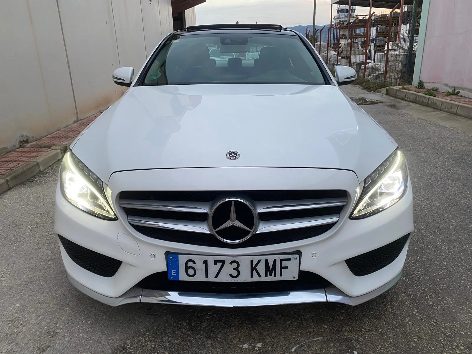 mercedes-benz C-Class Sedan