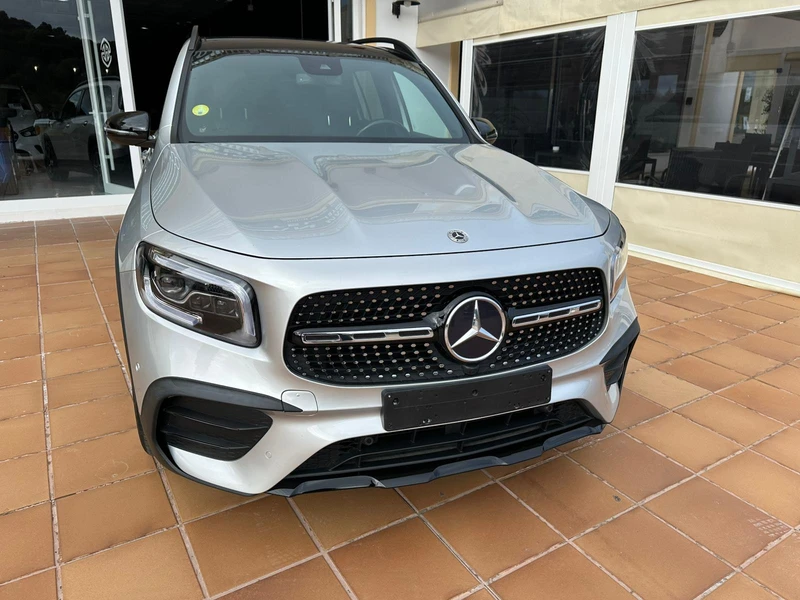 mercedes-benz GLB